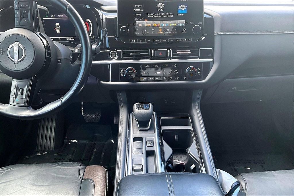 2022 Nissan Pathfinder Platinum