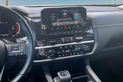 2022 Nissan Pathfinder Platinum