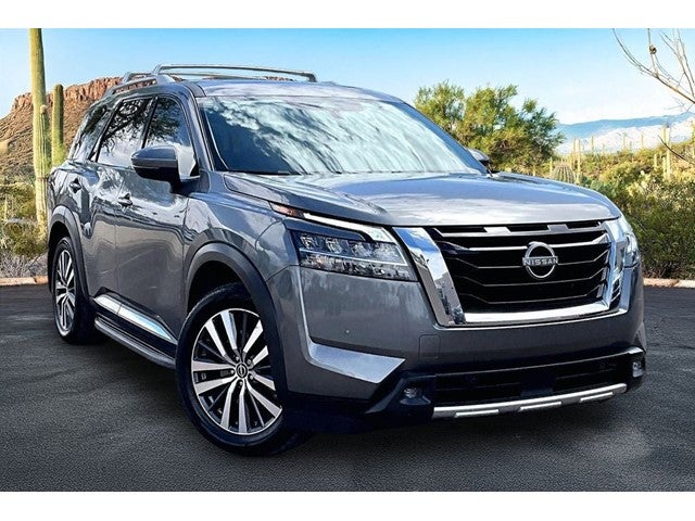 2022 Nissan Pathfinder Platinum