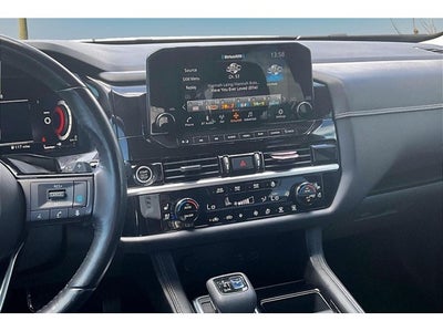 2022 Nissan Pathfinder Platinum