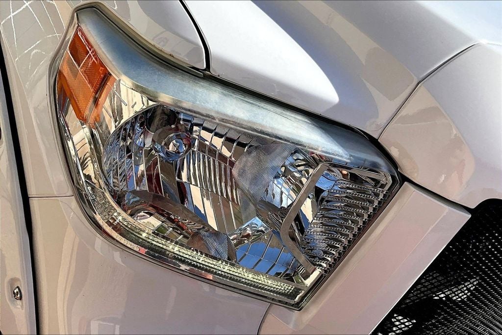 2015 Toyota Tundra Base