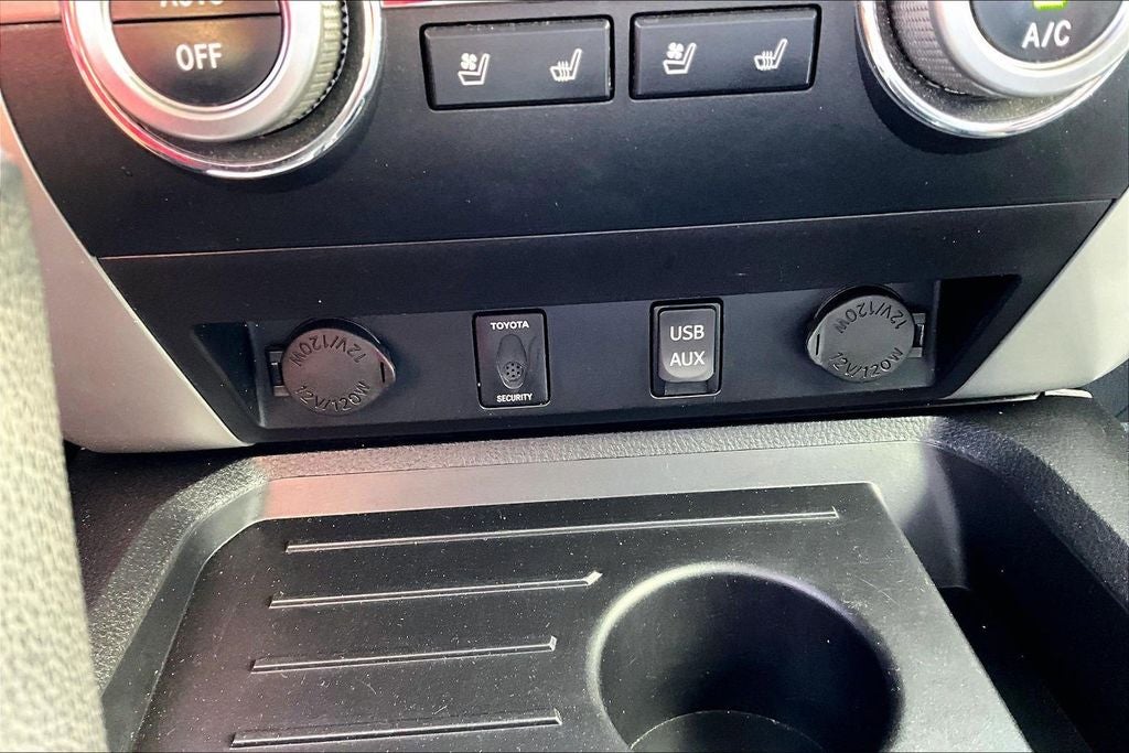 2015 Toyota Tundra Base