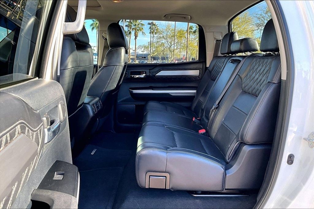 2015 Toyota Tundra Base