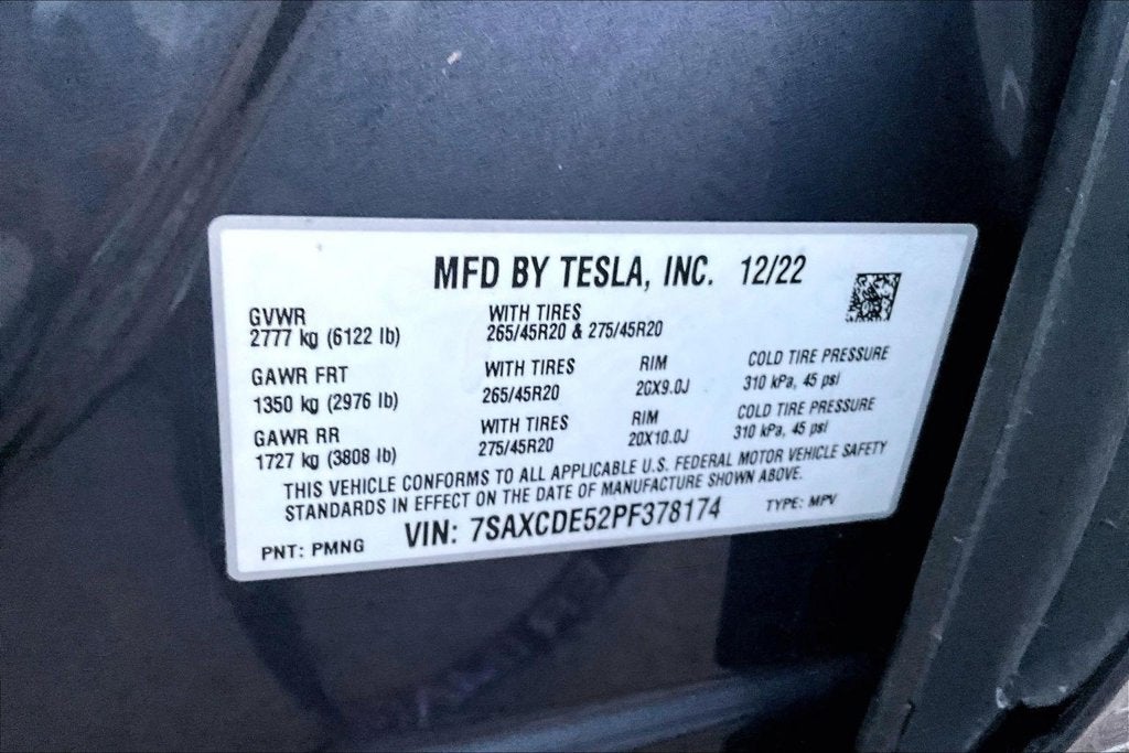 2023 Tesla Model X Standard Range