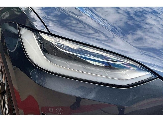 2023 Tesla Model X Standard Range