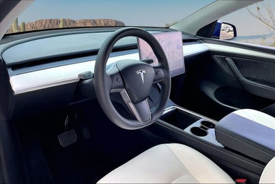 2025 Tesla Model Y Long Range