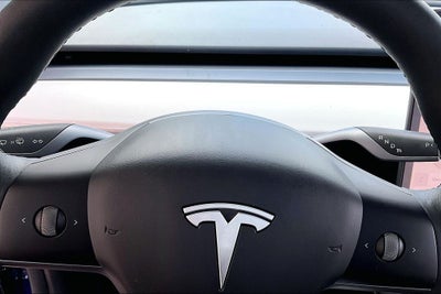 2025 Tesla Model Y Long Range