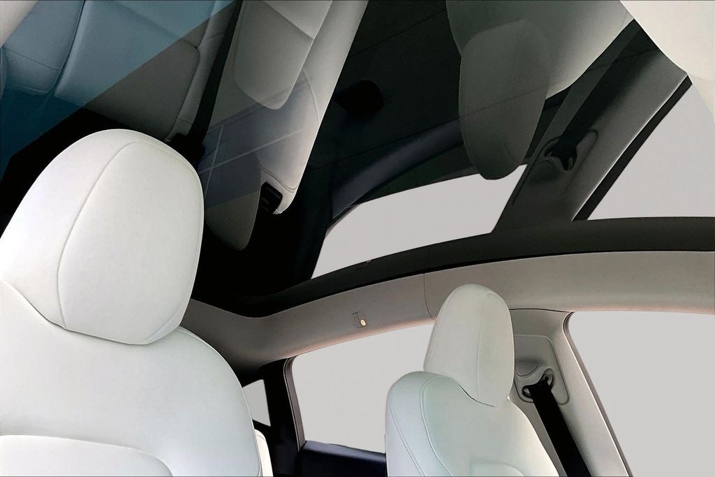 2025 Tesla Model Y Long Range