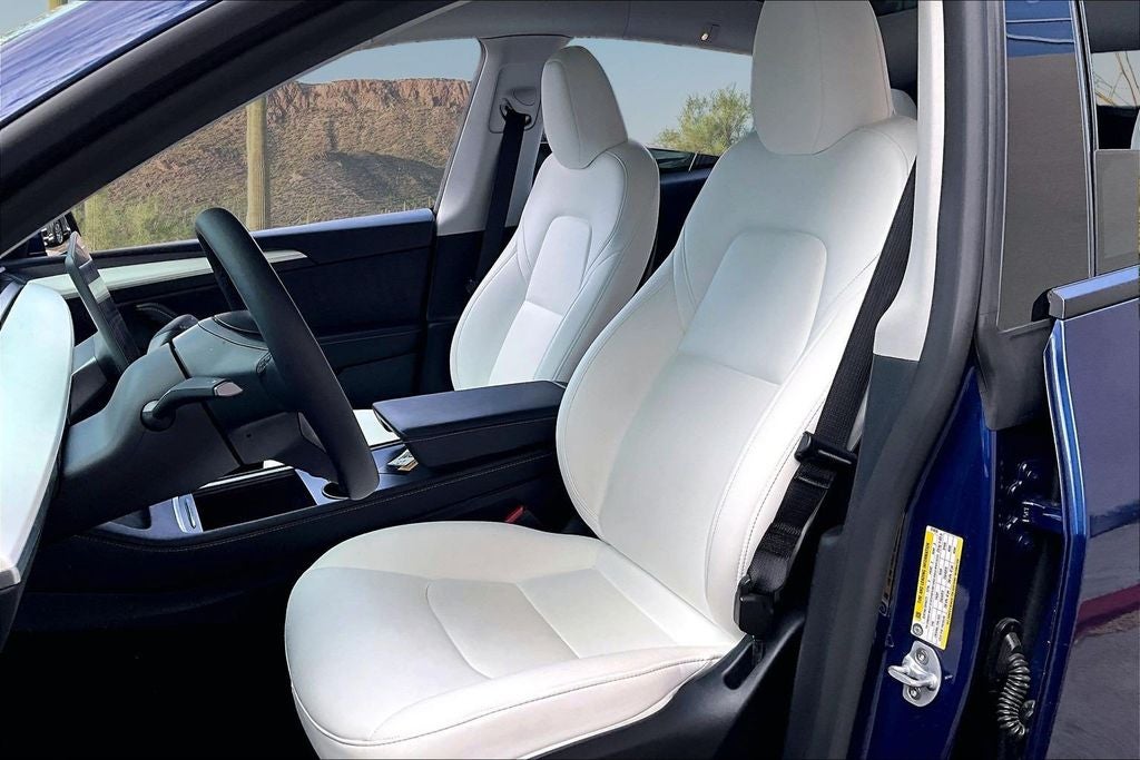 2025 Tesla Model Y Long Range