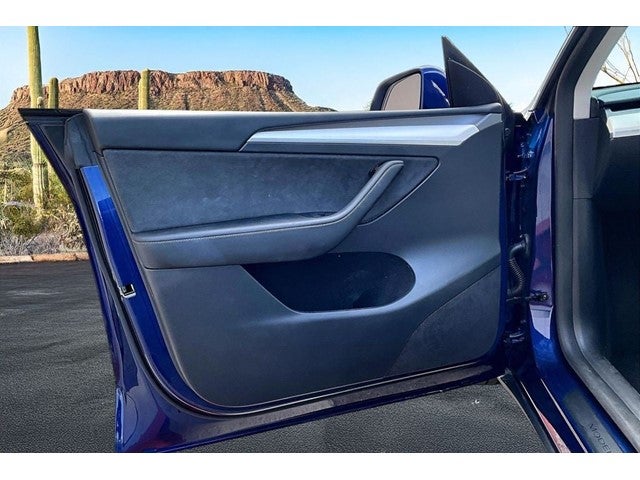 2025 Tesla Model Y Long Range