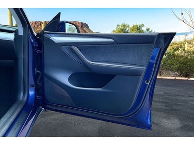 2025 Tesla Model Y Long Range
