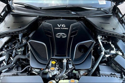 2022 INFINITI Q60 LUXE RWD