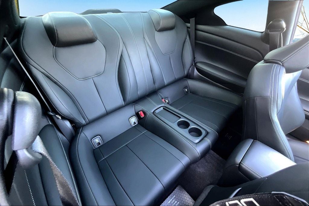 2022 INFINITI Q60 LUXE RWD