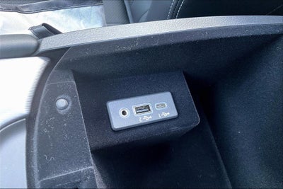 2022 INFINITI Q60 LUXE RWD