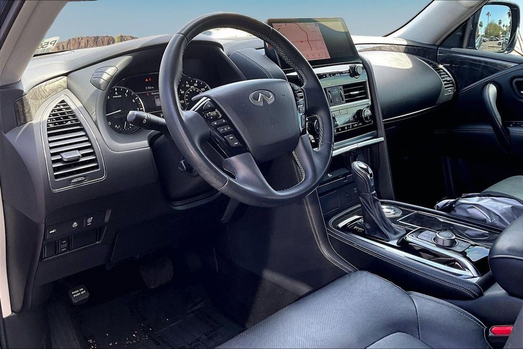 2022 INFINITI QX80 LUXE 2WD