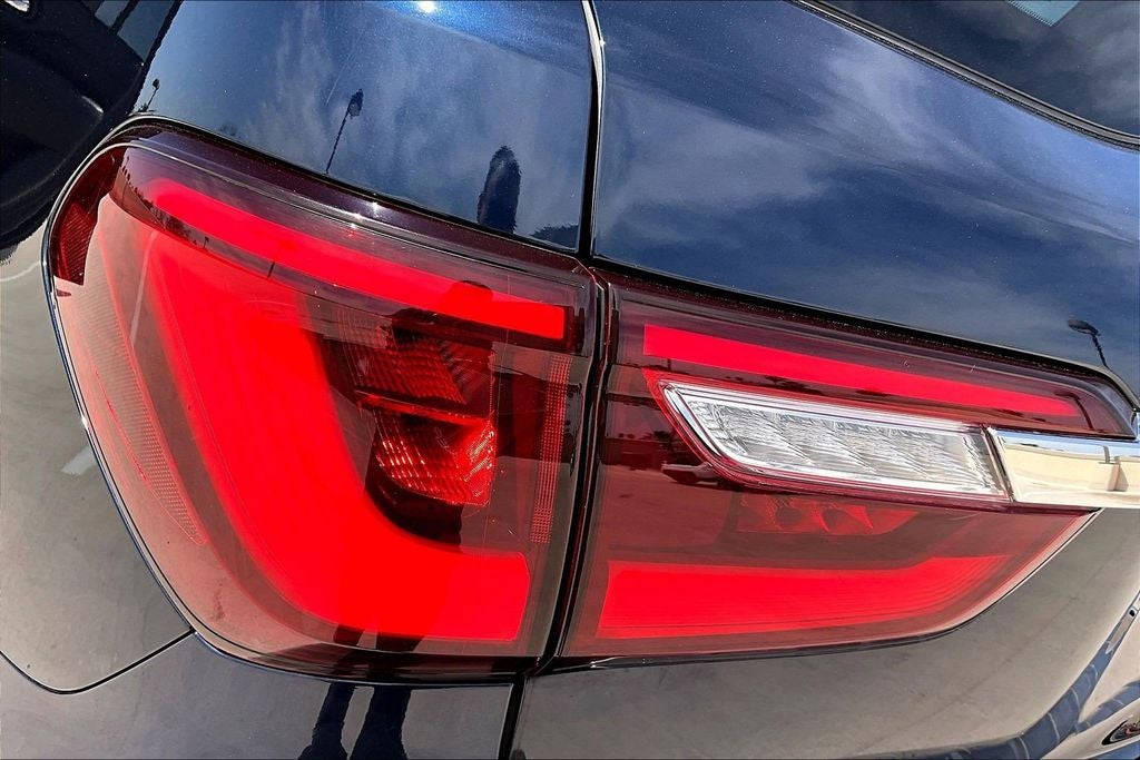 2022 INFINITI QX80 LUXE 2WD