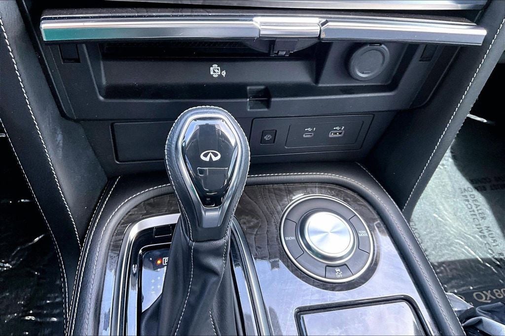 2022 INFINITI QX80 LUXE 2WD