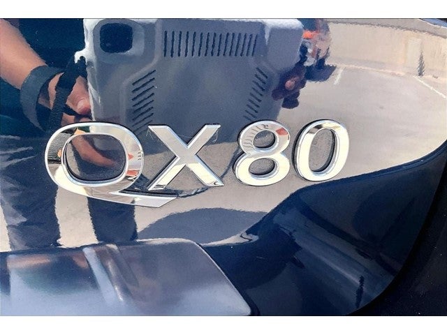 2022 INFINITI QX80 LUXE 2WD