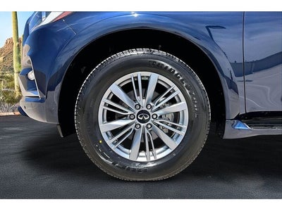 2022 INFINITI QX80 LUXE 2WD