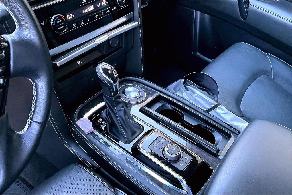 2023 INFINITI QX80 LUXE RWD