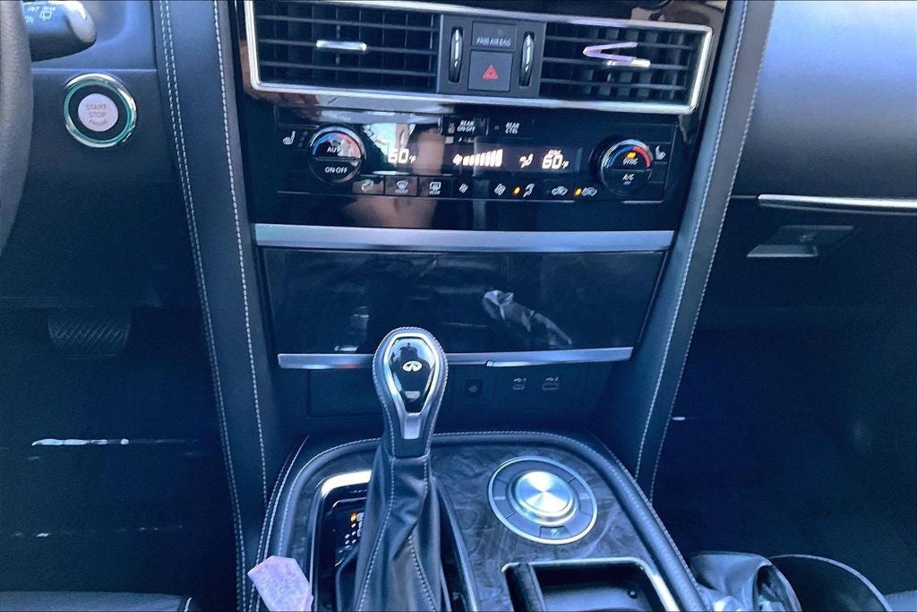 2023 INFINITI QX80 LUXE RWD