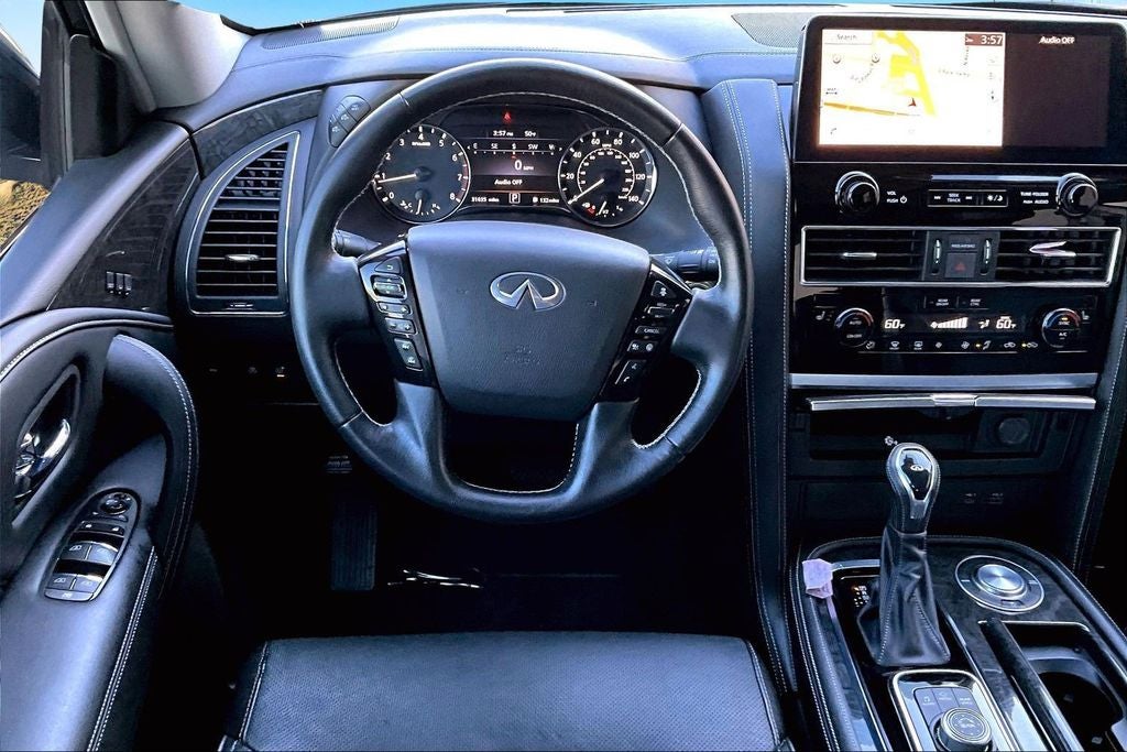2023 INFINITI QX80 LUXE RWD