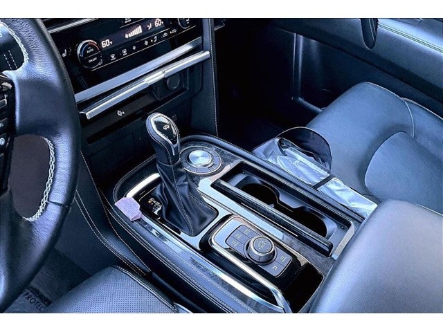 2023 INFINITI QX80 LUXE RWD