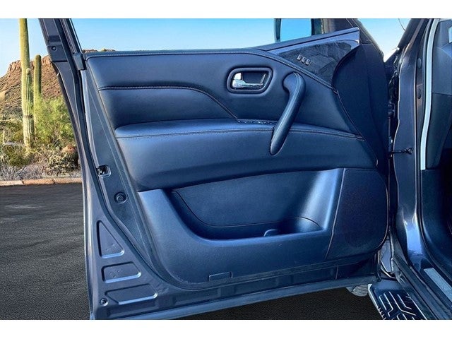 2023 INFINITI QX80 LUXE RWD