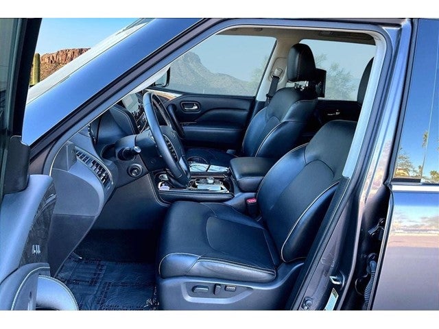 2023 INFINITI QX80 LUXE RWD