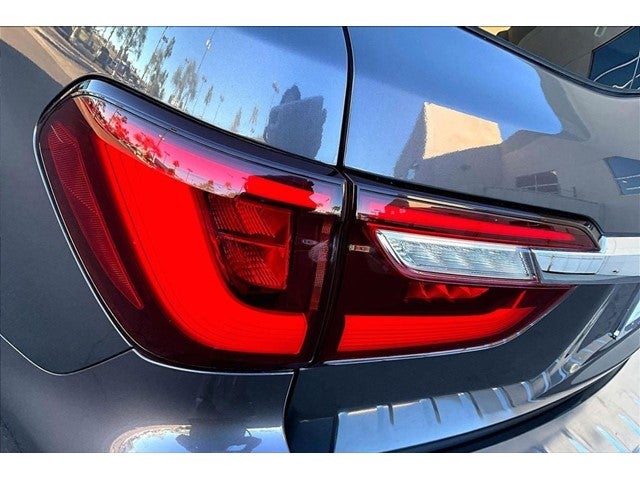 2023 INFINITI QX80 LUXE RWD