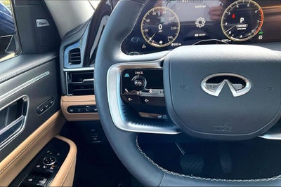 2025 INFINITI QX80 Luxe 4WD