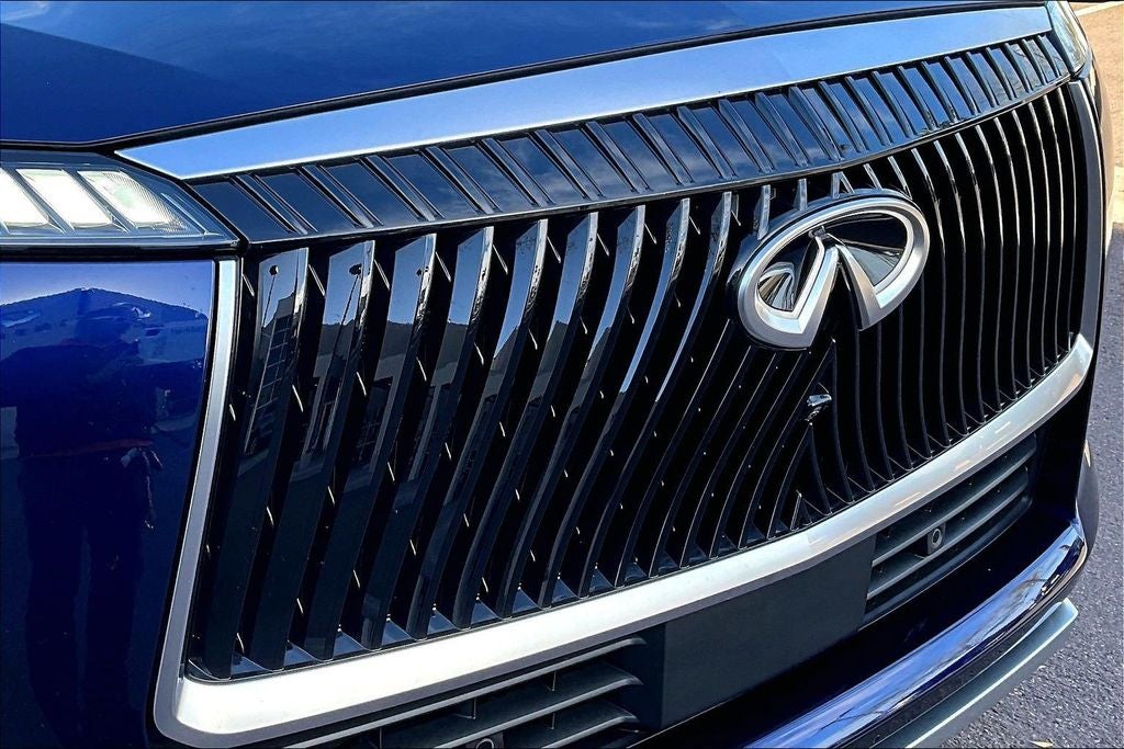 2025 INFINITI QX80 Luxe 4WD