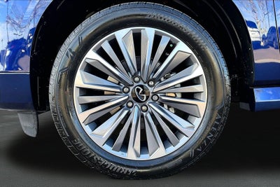 2025 INFINITI QX80 Luxe 4WD