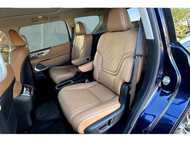 2025 INFINITI QX80 Luxe 4WD