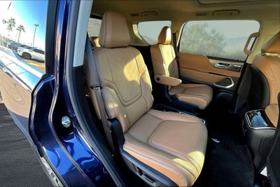 2025 INFINITI QX80 Luxe 4WD