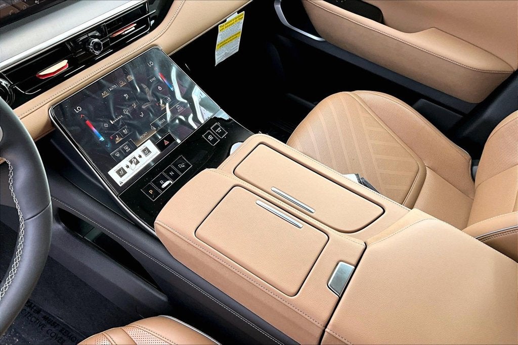 2026 INFINITI QX80 Luxe 4WD