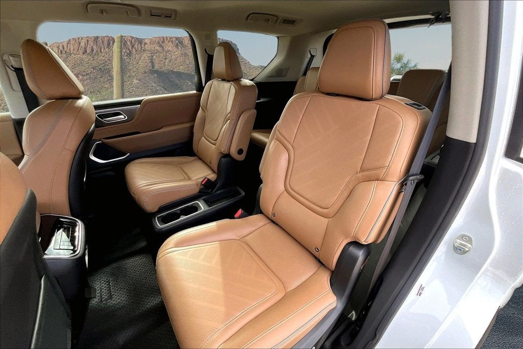 2026 INFINITI QX80 Luxe 4WD