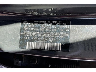 2025 Hyundai Elantra Hybrid Limited