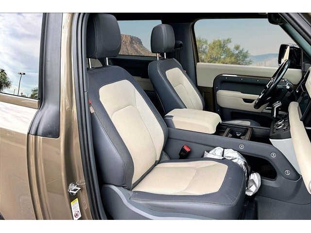 2023 Land Rover Defender 90 X-Dynamic SE
