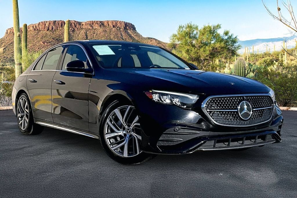 2025 Mercedes-Benz E-Class E350 - Photo 12