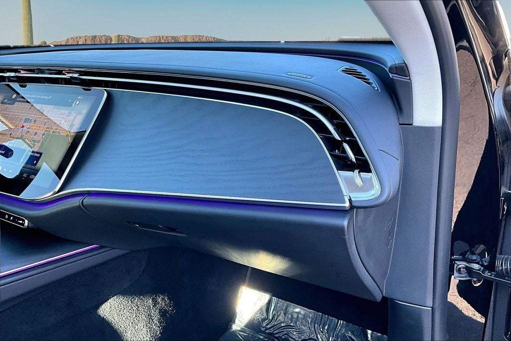 2025 Mercedes-Benz E-Class E350 - Photo 17
