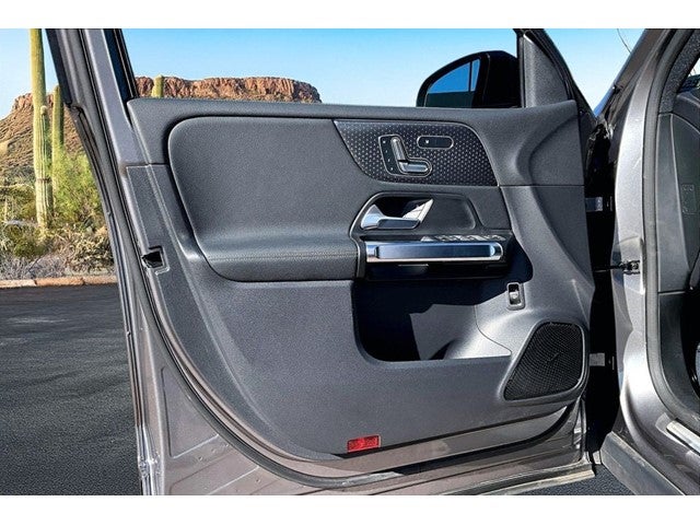 2024 Mercedes-Benz EQB 300 4MATIC®