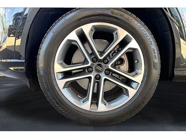 2025 Audi Q5 2.0T Premium quattro