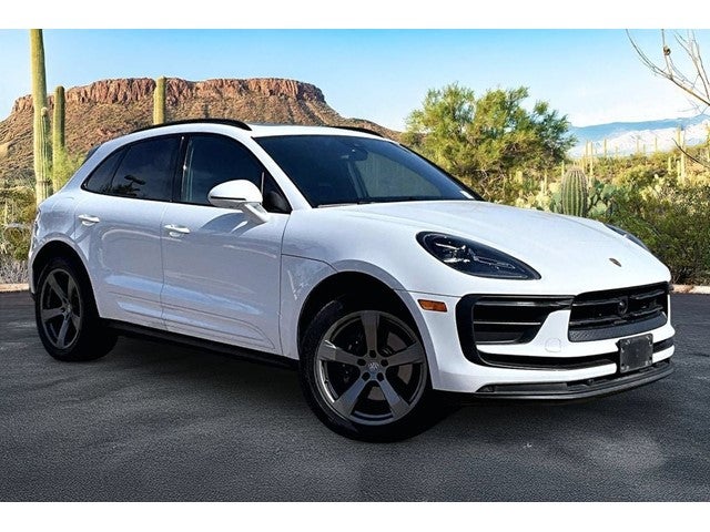 2024 Porsche Macan Base