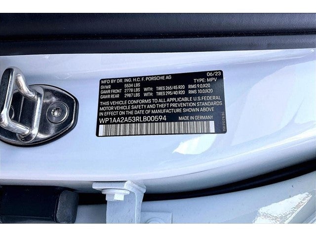 2024 Porsche Macan Base