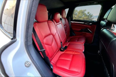 2017 Porsche Cayenne GTS