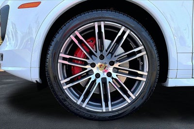 2017 Porsche Cayenne GTS