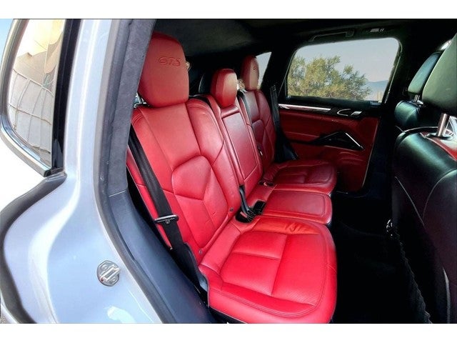 2017 Porsche Cayenne GTS