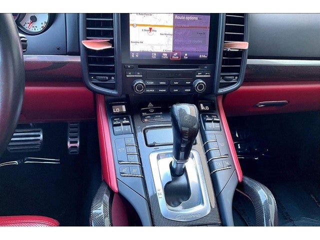 2017 Porsche Cayenne GTS