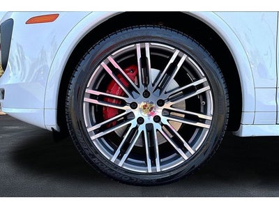 2017 Porsche Cayenne GTS